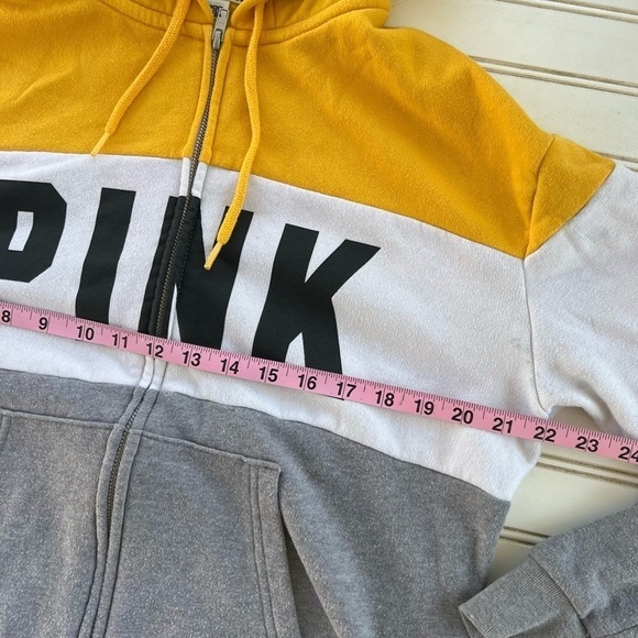 PINK Victoria Secret sherpa Hoodie Size Small - Picture 6 of 9